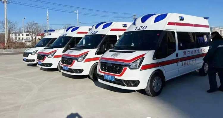 缓解急救压力•满足百姓需求——市卫健中心急救中心新增4台急救车紧急投入运行