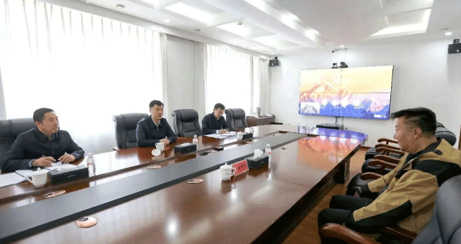 厚植为民情怀 千方百计解决好群众急难愁盼问题