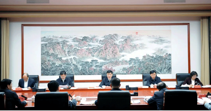 市委常委会召开会议