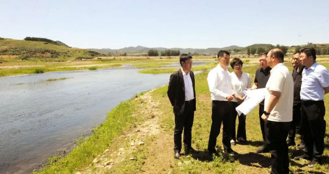 姚华明督导中央生态环保督察指出问题整改、农村人居环境整治和水源地生态保护工作