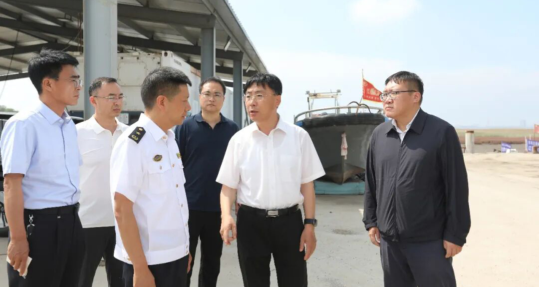 李军专题调研游艇安全治理工作