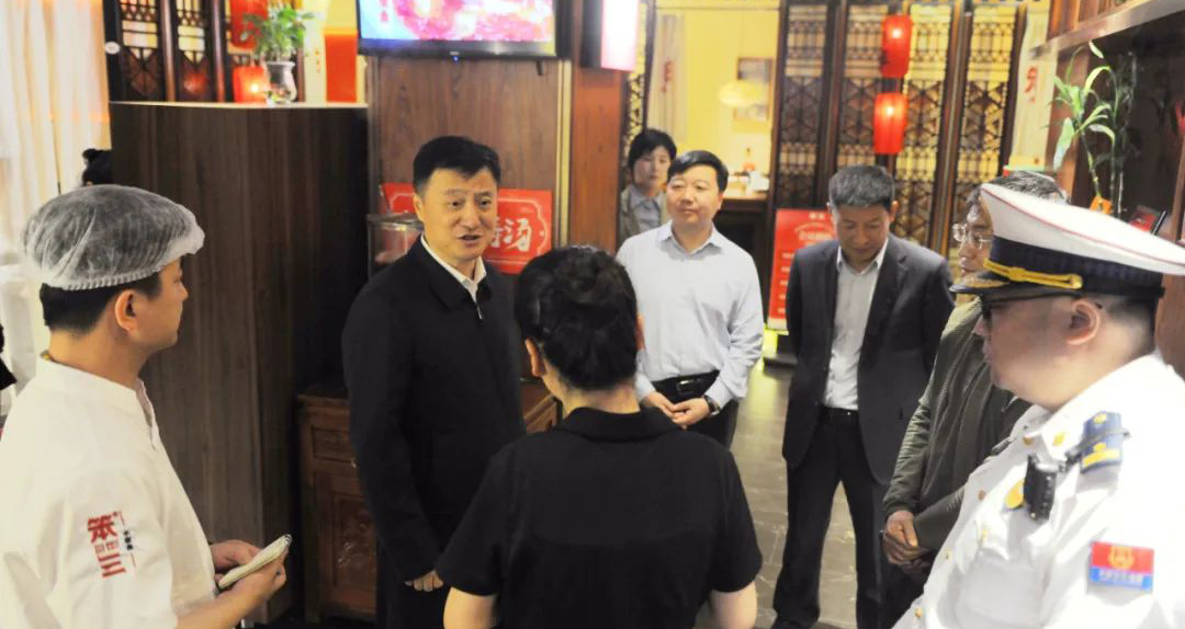 姚华明以“四不两直”方式调研检查我市消防安全工作